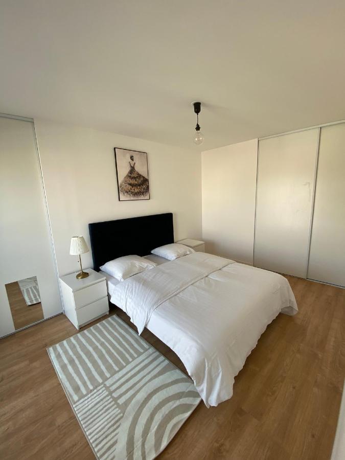 Luxury Appartement 5 Asnieres Paris Exterior photo